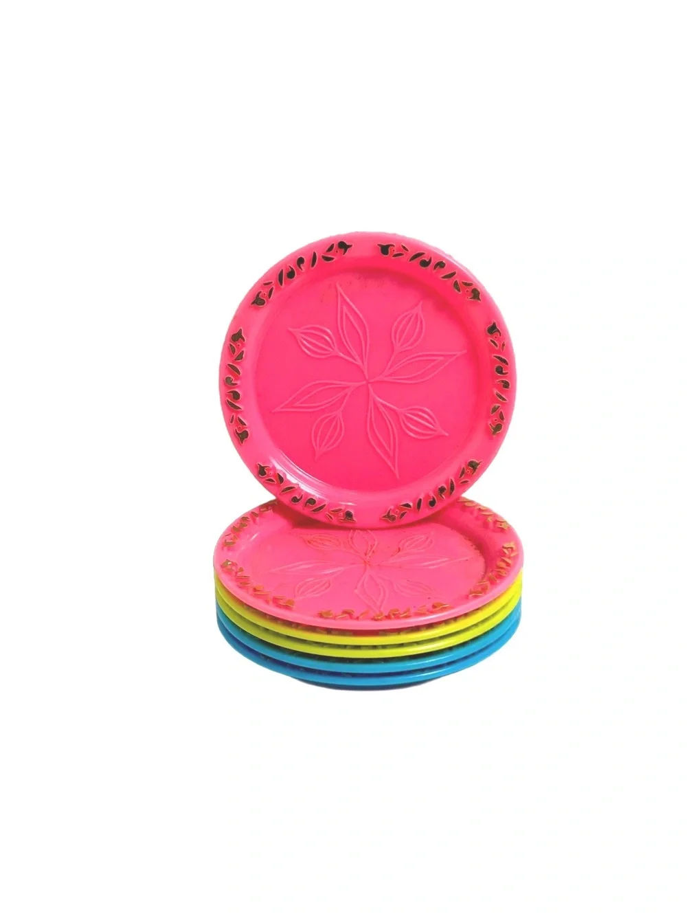 Set of 6 Colorful Decorative Plates with Leaf Motif and Embossed Edges